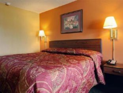 Americas Best Value Inn & Suites Greenwood image 2